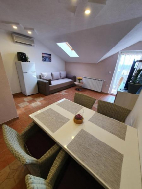 Apartment Pervan 1